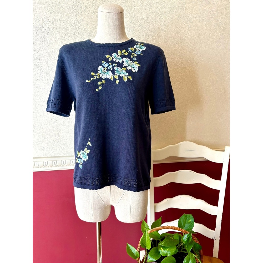 Alfred Dunner Petite Floral Embroidered Knit Top Sz PS Navy Cottage Grandmacore‎